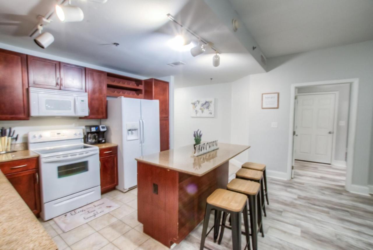 Brand New!Laketown Wharf 334! Beautiful 3 Bd, Great Amenities, And Great Location Panama City Beach Dış mekan fotoğraf